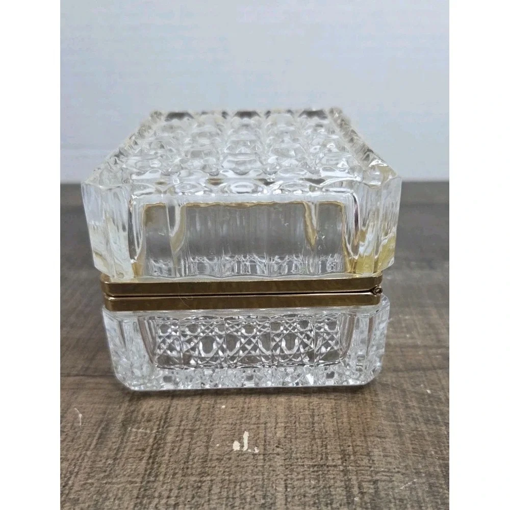 Vtg GSE Ottone Garantito Cut Crystal Lidded Glass Jewely Casket Trinket Box READ